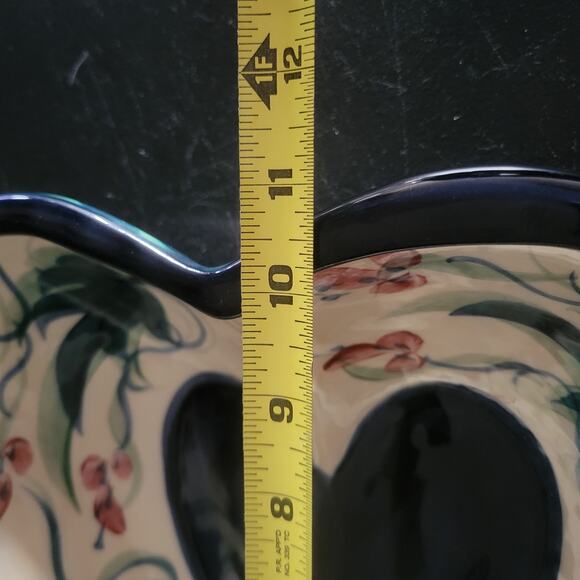 Gail Pittman Pottery Grapevine Pattern Heart Serving Bowl Dated 1993 Vintage - Picture 10 of 11